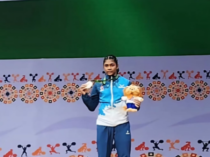 CM Mamata Banerjee hails Koyel Bar for big record-breaking wins at Commonwealth Championships | CM Mamata Banerjee hails Koyel Bar for big record-breaking wins at Commonwealth Championships CM Mamata Banerjee hails Koyel Bar for big record-breaking wins at Commonwealth Championships | CM Mamata Banerjee hails Koyel Bar for big record-breaking wins at Commonwealth Championships