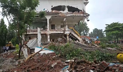 After razing Machhli family mansions, Bhopal administration begins land demarcation | After razing Machhli family mansions, Bhopal administration begins land demarcation