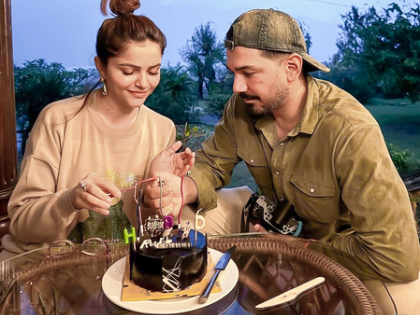 Rubina Dilaik's dances heart out on birthday vacation with husband Abhinav Shukla | Rubina Dilaik's dances heart out on birthday vacation with husband Abhinav Shukla Rubina Dilaik's dances heart out on birthday vacation with husband Abhinav Shukla | Rubina Dilaik's dances heart out on birthday vacation with husband Abhinav Shukla