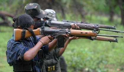 Four Maoists neutralised in eight hour gun battle on Maharashtra-Chhattisgarh border | Four Maoists neutralised in eight hour gun battle on Maharashtra-Chhattisgarh border Four Maoists neutralised in eight hour gun battle on Maharashtra-Chhattisgarh border | Four Maoists neutralised in eight hour gun battle on Maharashtra-Chhattisgarh border