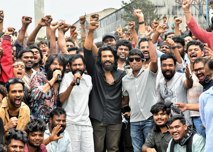 Ram Charan's 'Peddi' unit begins filming grand song with 1000 dancers | Ram Charan's 'Peddi' unit begins filming grand song with 1000 dancers Ram Charan's 'Peddi' unit begins filming grand song with 1000 dancers | Ram Charan's 'Peddi' unit begins filming grand song with 1000 dancers