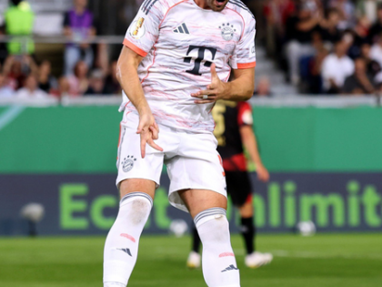 Kane strikes late as Bayern edge Wiesbaden in German Cup opener | Kane strikes late as Bayern edge Wiesbaden in German Cup opener