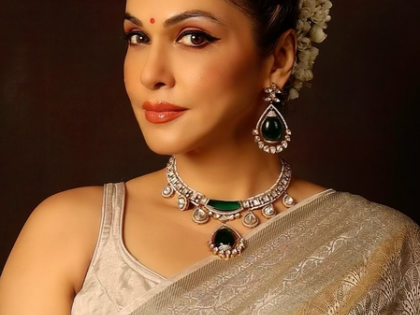 Isha Koppikar: Bappa has solved all my problems | Isha Koppikar: Bappa has solved all my problems Isha Koppikar: Bappa has solved all my problems | Isha Koppikar: Bappa has solved all my problems