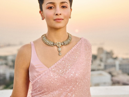Alia Bhatt is ‘mama’ Soni Razdan’s ‘biggest fan’ | Alia Bhatt is ‘mama’ Soni Razdan’s ‘biggest fan’ Alia Bhatt is ‘mama’ Soni Razdan’s ‘biggest fan’ | Alia Bhatt is ‘mama’ Soni Razdan’s ‘biggest fan’