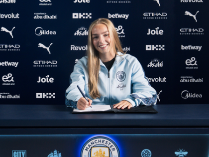Codie Thomas signs two-year contract extension with Manchester City Women | Codie Thomas signs two-year contract extension with Manchester City Women Codie Thomas signs two-year contract extension with Manchester City Women | Codie Thomas signs two-year contract extension with Manchester City Women