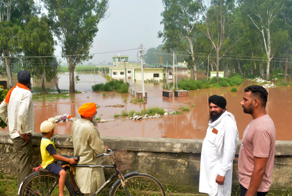 Countless farmers suffering: Harbhajan Singh apprises PM Modi of Punjab flood situation | Countless farmers suffering: Harbhajan Singh apprises PM Modi of Punjab flood situation Countless farmers suffering: Harbhajan Singh apprises PM Modi of Punjab flood situation | Countless farmers suffering: Harbhajan Singh apprises PM Modi of Punjab flood situation