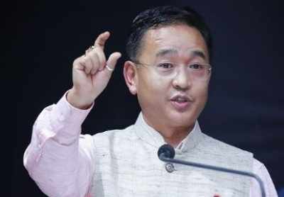 Sikkim CM slams US tariffs, backs PM Modi's 'vocal for local' push | Sikkim CM slams US tariffs, backs PM Modi's 'vocal for local' push Sikkim CM slams US tariffs, backs PM Modi's 'vocal for local' push | Sikkim CM slams US tariffs, backs PM Modi's 'vocal for local' push
