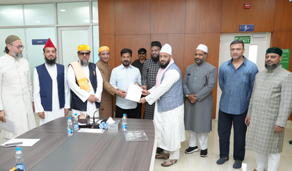 Milad-un-Nabi procession in Hyderabad postponed to Sep 14 | Milad-un-Nabi procession in Hyderabad postponed to Sep 14 Milad-un-Nabi procession in Hyderabad postponed to Sep 14 | Milad-un-Nabi procession in Hyderabad postponed to Sep 14