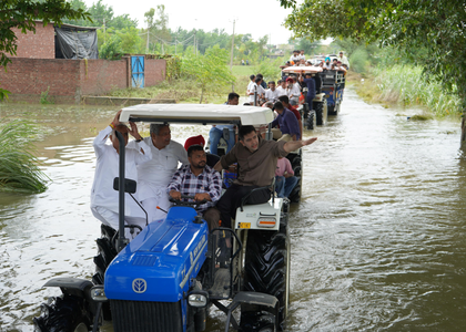 Raghav Chaddha takes stock of flood-hit regions of Punjab, distributes relief kit and ration | Raghav Chaddha takes stock of flood-hit regions of Punjab, distributes relief kit and ration Raghav Chaddha takes stock of flood-hit regions of Punjab, distributes relief kit and ration | Raghav Chaddha takes stock of flood-hit regions of Punjab, distributes relief kit and ration