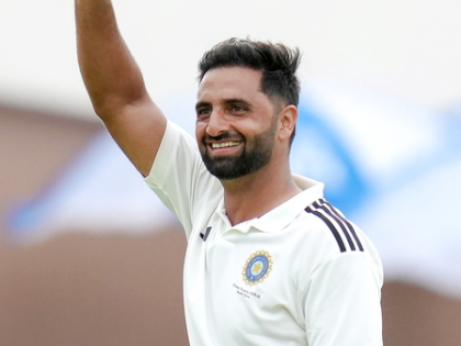 Ranji Trophy: DK hails J&K pacer Auqib Nabi as 'an absolute champion' | Ranji Trophy: DK hails J&K pacer Auqib Nabi as 'an absolute champion' Ranji Trophy: DK hails J&K pacer Auqib Nabi as 'an absolute champion' | Ranji Trophy: DK hails J&K pacer Auqib Nabi as 'an absolute champion'