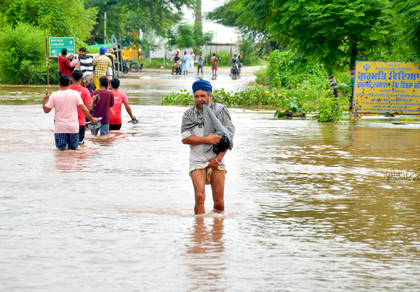 Governor’s statement, Centre's stance on floods unnecessary, says Punjab AAP | Governor’s statement, Centre's stance on floods unnecessary, says Punjab AAP