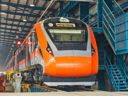 Two special trains leave Jammu with over 1,200 stranded passengers | Two special trains leave Jammu with over 1,200 stranded passengers Two special trains leave Jammu with over 1,200 stranded passengers | Two special trains leave Jammu with over 1,200 stranded passengers