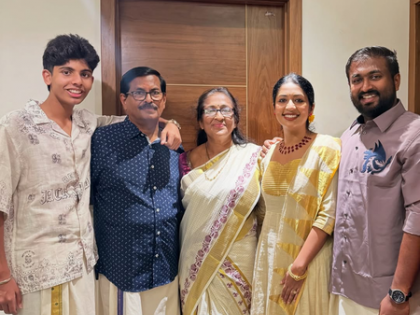 It's our turn to take care of you both, says actress Navya Nair to her parents | It's our turn to take care of you both, says actress Navya Nair to her parents It's our turn to take care of you both, says actress Navya Nair to her parents | It's our turn to take care of you both, says actress Navya Nair to her parents