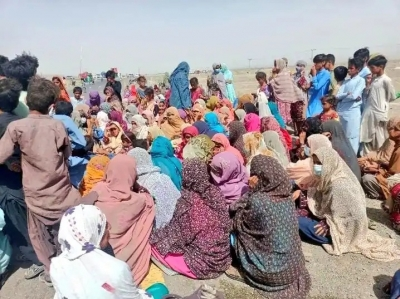 324 corrupt Pakistan officials pocketed Rs 37 million meant for poverty alleviation: Report | 324 corrupt Pakistan officials pocketed Rs 37 million meant for poverty alleviation: Report 324 corrupt Pakistan officials pocketed Rs 37 million meant for poverty alleviation: Report | 324 corrupt Pakistan officials pocketed Rs 37 million meant for poverty alleviation: Report