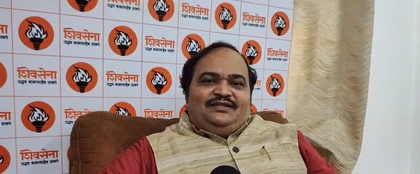 Govt should have taken strict steps from beginning to stop infiltration: Shiv Sena-UBT | Govt should have taken strict steps from beginning to stop infiltration: Shiv Sena-UBT Govt should have taken strict steps from beginning to stop infiltration: Shiv Sena-UBT | Govt should have taken strict steps from beginning to stop infiltration: Shiv Sena-UBT
