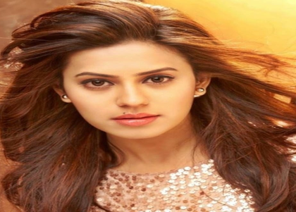 DRI slaps Rs 102 crore penalty on actress Ranya Rao in gold smuggling case | DRI slaps Rs 102 crore penalty on actress Ranya Rao in gold smuggling case DRI slaps Rs 102 crore penalty on actress Ranya Rao in gold smuggling case | DRI slaps Rs 102 crore penalty on actress Ranya Rao in gold smuggling case