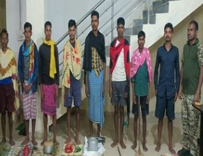 Major setback to Maoists in Bastar, 16 ultras arrested with explosives in Bijapur | Major setback to Maoists in Bastar, 16 ultras arrested with explosives in Bijapur Major setback to Maoists in Bastar, 16 ultras arrested with explosives in Bijapur | Major setback to Maoists in Bastar, 16 ultras arrested with explosives in Bijapur