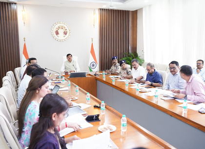 MP CM reviews flood relief operation and fertiliser distribution, issues necessary instructions | MP CM reviews flood relief operation and fertiliser distribution, issues necessary instructions MP CM reviews flood relief operation and fertiliser distribution, issues necessary instructions | MP CM reviews flood relief operation and fertiliser distribution, issues necessary instructions
