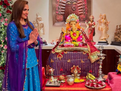 Cousins Esha Deol and Madhoo reunite at Lalbaugh Cha Raja | Cousins Esha Deol and Madhoo reunite at Lalbaugh Cha Raja Cousins Esha Deol and Madhoo reunite at Lalbaugh Cha Raja | Cousins Esha Deol and Madhoo reunite at Lalbaugh Cha Raja