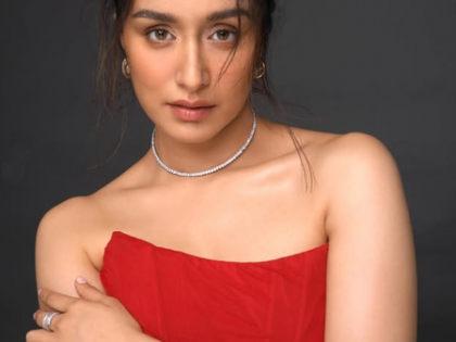 Shraddha Kapoor watches ‘Hero No.1’ with Shakti Kapoor to celebrate ‘baapu’s’ birthday | Shraddha Kapoor watches ‘Hero No.1’ with Shakti Kapoor to celebrate ‘baapu’s’ birthday Shraddha Kapoor watches ‘Hero No.1’ with Shakti Kapoor to celebrate ‘baapu’s’ birthday | Shraddha Kapoor watches ‘Hero No.1’ with Shakti Kapoor to celebrate ‘baapu’s’ birthday
