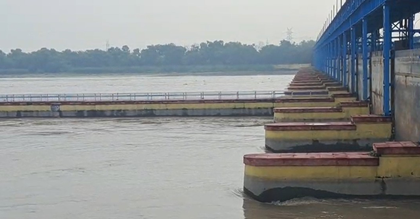 Yamuna floodwaters swamp Delhi, as river flows at 207.48 metres | Yamuna floodwaters swamp Delhi, as river flows at 207.48 metres Yamuna floodwaters swamp Delhi, as river flows at 207.48 metres | Yamuna floodwaters swamp Delhi, as river flows at 207.48 metres