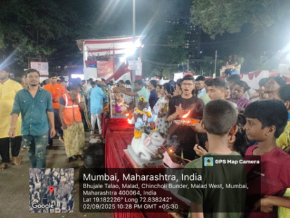 Adani Electricity supports Mumbai's festive season with over 2,571 floodlights | Adani Electricity supports Mumbai's festive season with over 2,571 floodlights