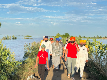 Punjab deploying gazetted officers in all flood-hit villages to supervise relief operations | Punjab deploying gazetted officers in all flood-hit villages to supervise relief operations Punjab deploying gazetted officers in all flood-hit villages to supervise relief operations | Punjab deploying gazetted officers in all flood-hit villages to supervise relief operations