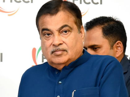 Nitin Gadkari backs educating students in regional languages on road safety | Nitin Gadkari backs educating students in regional languages on road safety Nitin Gadkari backs educating students in regional languages on road safety | Nitin Gadkari backs educating students in regional languages on road safety