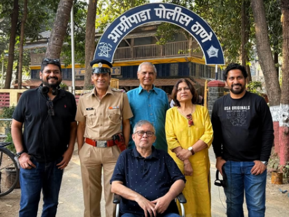 Om Raut shares a found memory when real 'Inspector Zende' met Manoj Bajpayee | Om Raut shares a found memory when real 'Inspector Zende' met Manoj Bajpayee