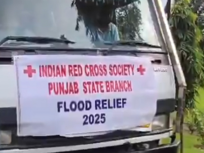 Punjab Guv flags off nine trucks of relief material for flood-hit people | Punjab Guv flags off nine trucks of relief material for flood-hit people Punjab Guv flags off nine trucks of relief material for flood-hit people | Punjab Guv flags off nine trucks of relief material for flood-hit people