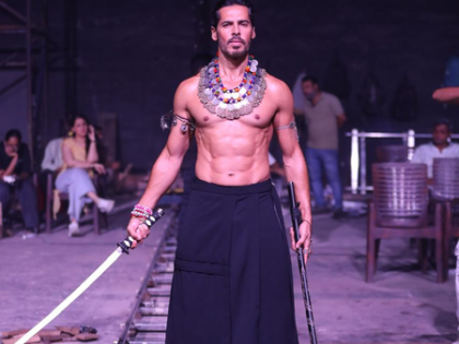 Dino Morea teams up with Neha Kakkar for "Tu Pyaasa Hai", says it had something special | Dino Morea teams up with Neha Kakkar for "Tu Pyaasa Hai", says it had something special