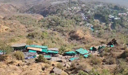 Six killed as construction ropeway snaps at Pavagadh temple site in Gujarat | Six killed as construction ropeway snaps at Pavagadh temple site in Gujarat Six killed as construction ropeway snaps at Pavagadh temple site in Gujarat | Six killed as construction ropeway snaps at Pavagadh temple site in Gujarat