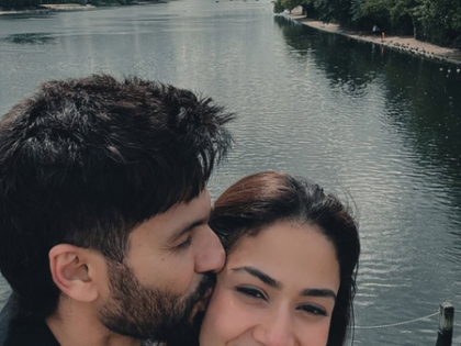 Shahid Kapoor says 'you complete me' as he wishes wife Mira Rajput on her 31st birthday | Shahid Kapoor says 'you complete me' as he wishes wife Mira Rajput on her 31st birthday Shahid Kapoor says 'you complete me' as he wishes wife Mira Rajput on her 31st birthday | Shahid Kapoor says 'you complete me' as he wishes wife Mira Rajput on her 31st birthday