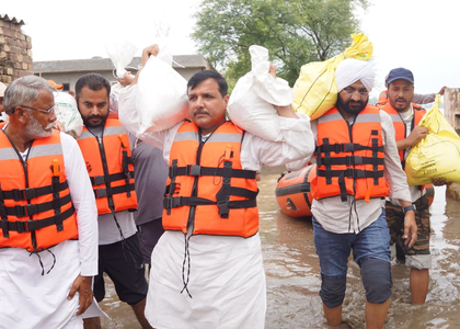 PM Modi will hopefully announce substantial relief package for Punjab: AAP leader Sanjay Singh | PM Modi will hopefully announce substantial relief package for Punjab: AAP leader Sanjay Singh PM Modi will hopefully announce substantial relief package for Punjab: AAP leader Sanjay Singh | PM Modi will hopefully announce substantial relief package for Punjab: AAP leader Sanjay Singh