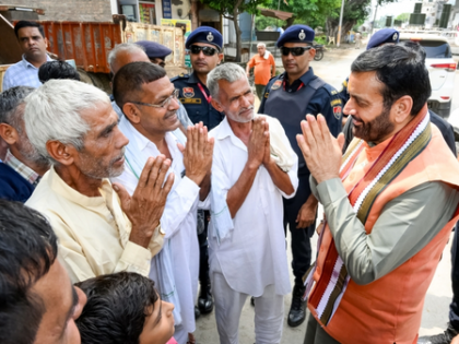 Haryana CM Saini visits areas hit by waterlogging, assures all help | Haryana CM Saini visits areas hit by waterlogging, assures all help Haryana CM Saini visits areas hit by waterlogging, assures all help | Haryana CM Saini visits areas hit by waterlogging, assures all help