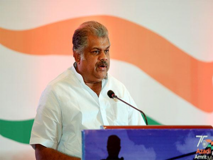 GK Vasan urges Tamil Nadu MPs to back NDA nominee CP Radhakrishnan for Vice President | GK Vasan urges Tamil Nadu MPs to back NDA nominee CP Radhakrishnan for Vice President GK Vasan urges Tamil Nadu MPs to back NDA nominee CP Radhakrishnan for Vice President | GK Vasan urges Tamil Nadu MPs to back NDA nominee CP Radhakrishnan for Vice President