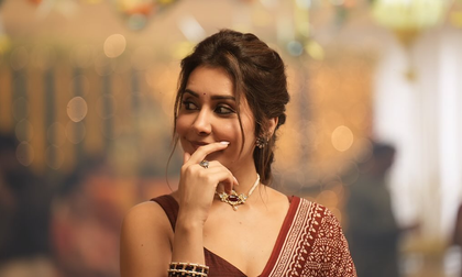 Raashi Khanna completes shooting for her portions in 'Telusu Kada' | Raashi Khanna completes shooting for her portions in 'Telusu Kada' Raashi Khanna completes shooting for her portions in 'Telusu Kada' | Raashi Khanna completes shooting for her portions in 'Telusu Kada'