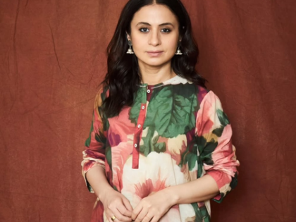 Rasika Dugal slips back into ‘Beena’s world’ as she begins ‘Mirzapur: The Film’ shoot | Rasika Dugal slips back into ‘Beena’s world’ as she begins ‘Mirzapur: The Film’ shoot Rasika Dugal slips back into ‘Beena’s world’ as she begins ‘Mirzapur: The Film’ shoot | Rasika Dugal slips back into ‘Beena’s world’ as she begins ‘Mirzapur: The Film’ shoot