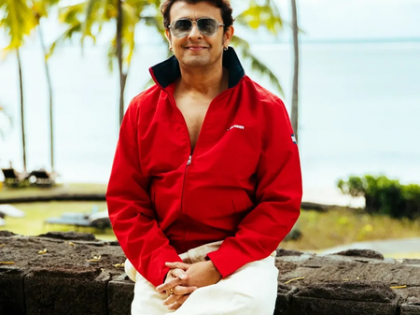 Sonu Nigam to recreate the iconic track 'Chalo Bulawa Aaya Hai' | Sonu Nigam to recreate the iconic track 'Chalo Bulawa Aaya Hai' Sonu Nigam to recreate the iconic track 'Chalo Bulawa Aaya Hai' | Sonu Nigam to recreate the iconic track 'Chalo Bulawa Aaya Hai'