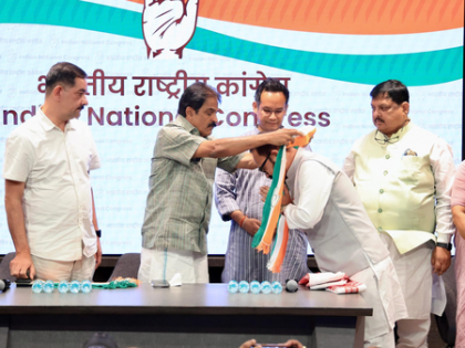 Assam: 3 ex-MLAs join Congress; party targets BJP over corruption | Assam: 3 ex-MLAs join Congress; party targets BJP over corruption Assam: 3 ex-MLAs join Congress; party targets BJP over corruption | Assam: 3 ex-MLAs join Congress; party targets BJP over corruption