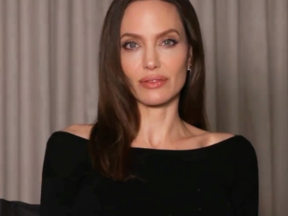 Angelina Jolie turned to her late mother’s necklace to seek comfort when feeling ‘vulnerable’ | Angelina Jolie turned to her late mother’s necklace to seek comfort when feeling ‘vulnerable’