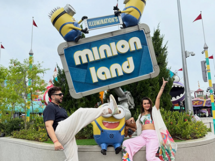 Karan Kundrra, Tejasswi Prakash visit ‘Minion Land’ in Singapore | Karan Kundrra, Tejasswi Prakash visit ‘Minion Land’ in Singapore Karan Kundrra, Tejasswi Prakash visit ‘Minion Land’ in Singapore | Karan Kundrra, Tejasswi Prakash visit ‘Minion Land’ in Singapore