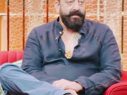 Sanjay Dutt reveals how a call from the police station left him bewildered | Sanjay Dutt reveals how a call from the police station left him bewildered Sanjay Dutt reveals how a call from the police station left him bewildered | Sanjay Dutt reveals how a call from the police station left him bewildered