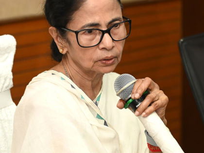 Bengal cannot be run by remote control from New Delhi: Mamata Banerjee | Bengal cannot be run by remote control from New Delhi: Mamata Banerjee