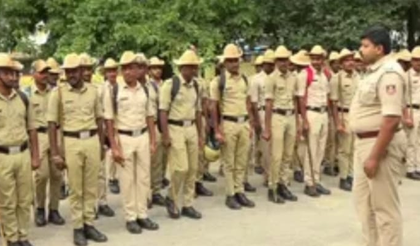 K'taka Ganesh visarjan violence: Mega immersion event in Maddur town amid tight security | K'taka Ganesh visarjan violence: Mega immersion event in Maddur town amid tight security K'taka Ganesh visarjan violence: Mega immersion event in Maddur town amid tight security | K'taka Ganesh visarjan violence: Mega immersion event in Maddur town amid tight security