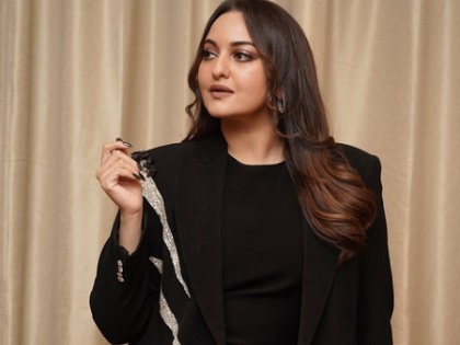 Sonakshi Sinha clocks 15 years in Bollywood, Zaheer Iqbal celebrates in style | Sonakshi Sinha clocks 15 years in Bollywood, Zaheer Iqbal celebrates in style Sonakshi Sinha clocks 15 years in Bollywood, Zaheer Iqbal celebrates in style | Sonakshi Sinha clocks 15 years in Bollywood, Zaheer Iqbal celebrates in style