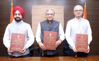 ECI lauds officials for smooth conduct of Vice Presidential election | ECI lauds officials for smooth conduct of Vice Presidential election ECI lauds officials for smooth conduct of Vice Presidential election | ECI lauds officials for smooth conduct of Vice Presidential election