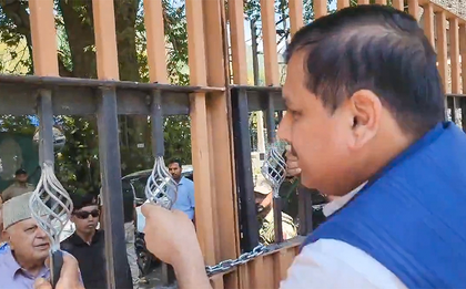 Doda MLA arrest case: Farooq Abdullah not allowed to meet Sanjay Singh in Srinagar | Doda MLA arrest case: Farooq Abdullah not allowed to meet Sanjay Singh in Srinagar