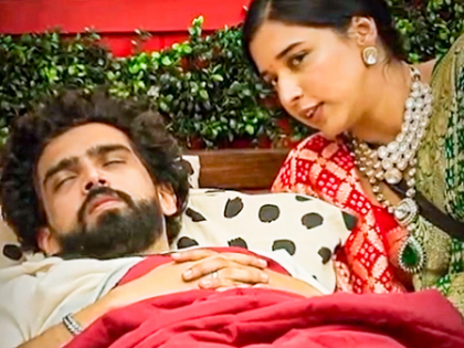 BB19: Tanya Mittal calms down a 'low' Amaal Mallik, comforts him with a story | BB19: Tanya Mittal calms down a 'low' Amaal Mallik, comforts him with a story BB19: Tanya Mittal calms down a 'low' Amaal Mallik, comforts him with a story | BB19: Tanya Mittal calms down a 'low' Amaal Mallik, comforts him with a story
