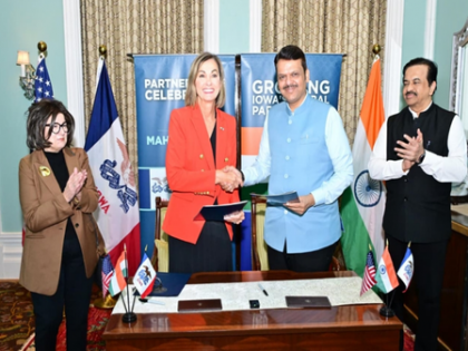 Maharashtra, US state of Iowa sign MoU for collaboration in multiple sectors | Maharashtra, US state of Iowa sign MoU for collaboration in multiple sectors Maharashtra, US state of Iowa sign MoU for collaboration in multiple sectors | Maharashtra, US state of Iowa sign MoU for collaboration in multiple sectors